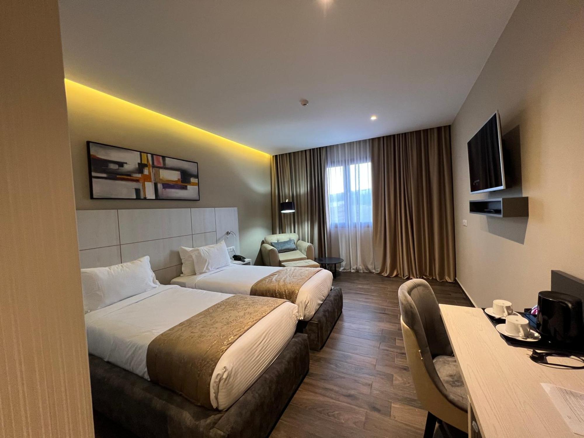Hotel Ben Aouda & Spa Tipaza Buitenkant foto