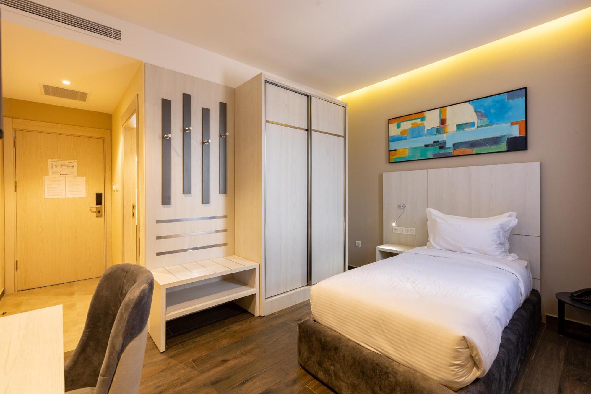 Hotel Ben Aouda & Spa Tipaza Buitenkant foto